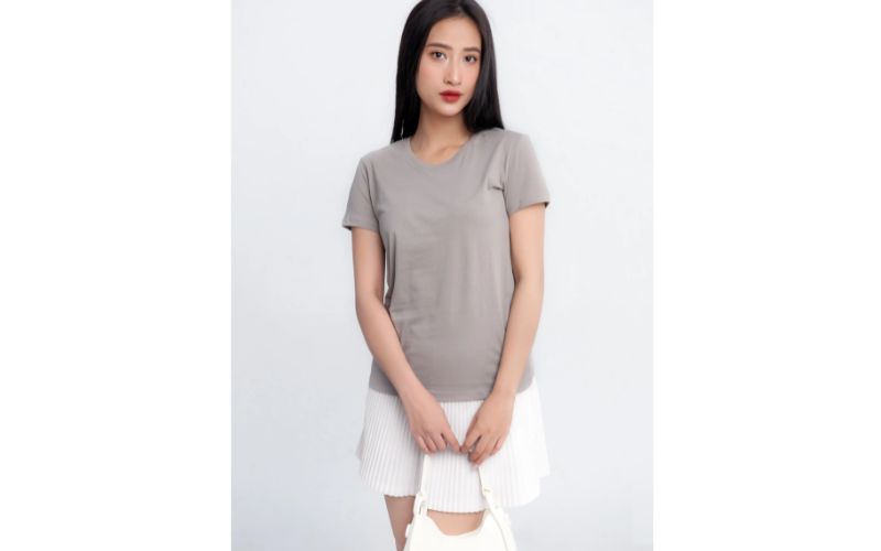 áo phông cổ tròn