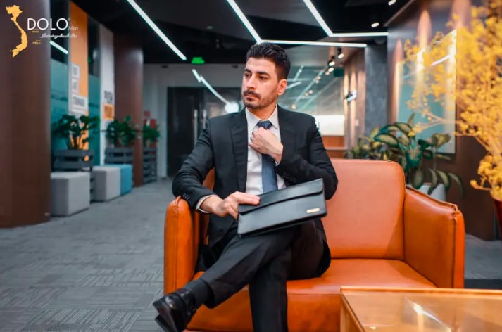 clutch cầm tay nam