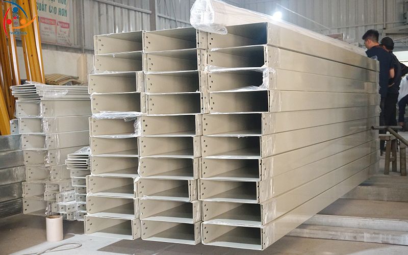 Máng cáp sơn tĩnh điện