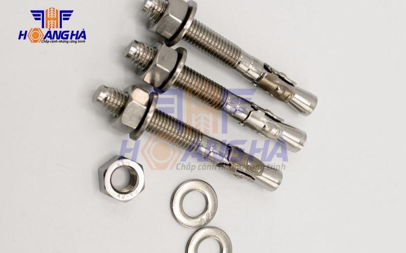 Bulong nở 3 cánh inox 316