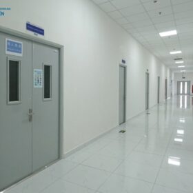 Top 15+ Mẫu Cửa Thép Chống Cháy Đẹp, Đạt Chuẩn PCCC & Được Lắp Đặt Nhiều nhất