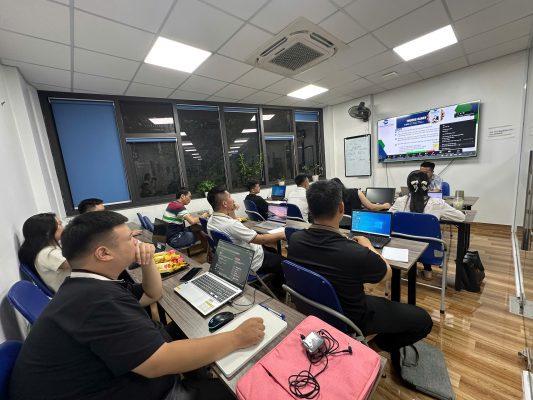 Vì sao doanh nghiệp nên đầu tư đào tạo inhouse Marketing 
