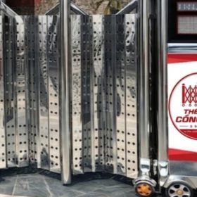 Cổng xếp hợp kim nhôm – Bền nhẹ, hiện đại, an toàn cho mọi công trình